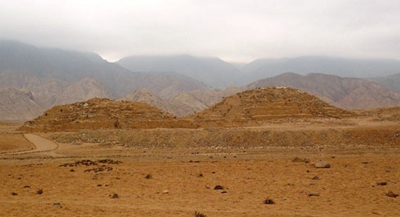Οι πυραμίδες στο Caral
